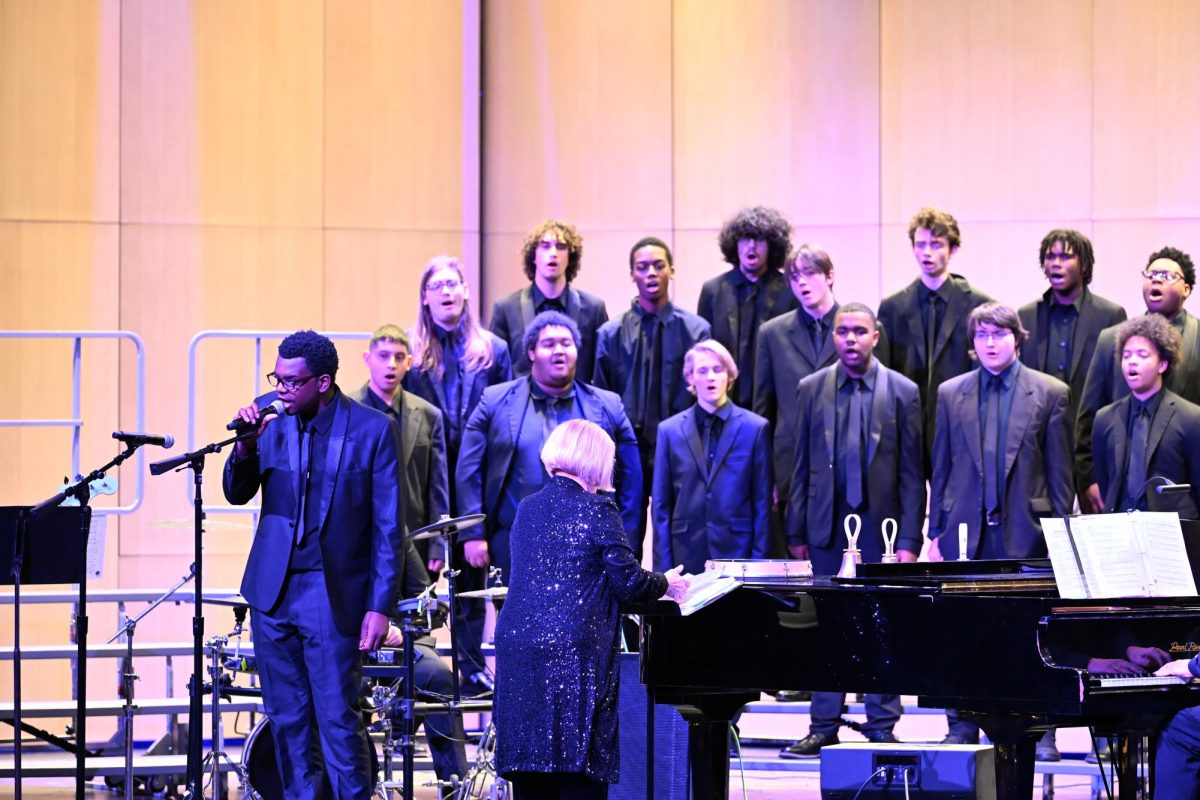 Holiday choir concert rehearsal prepares students for annual performance